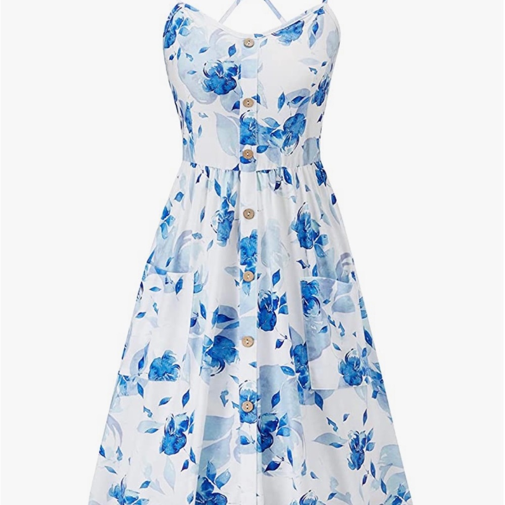 White dress with blue flowers perfect for summer vacation - Picture 5 of 6